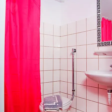 Falirala Apartament *