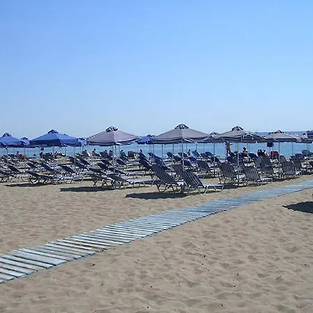 아파트 Falirala *