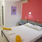 Falirala Apartmán *