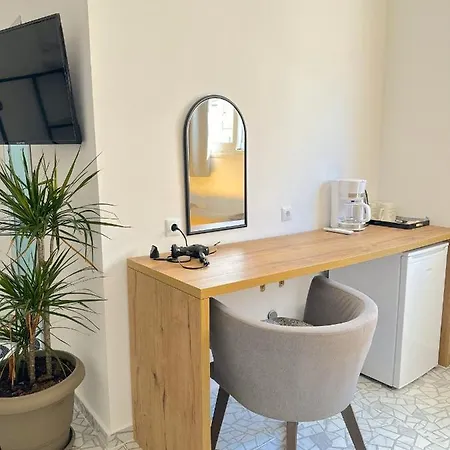 Apartment Falirala *