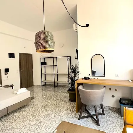 Falirala Apartment *