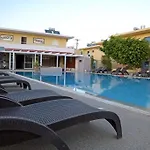 Apartamento Falirala