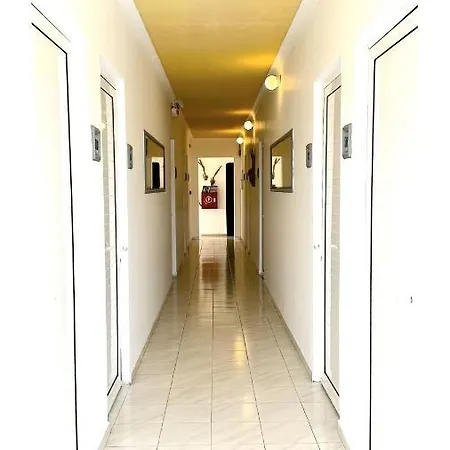 法里拉拉中央酒店 公寓